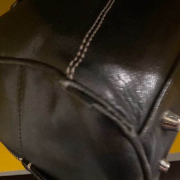 Black Leather  Prada Doctors bag - Picture 8 of 16